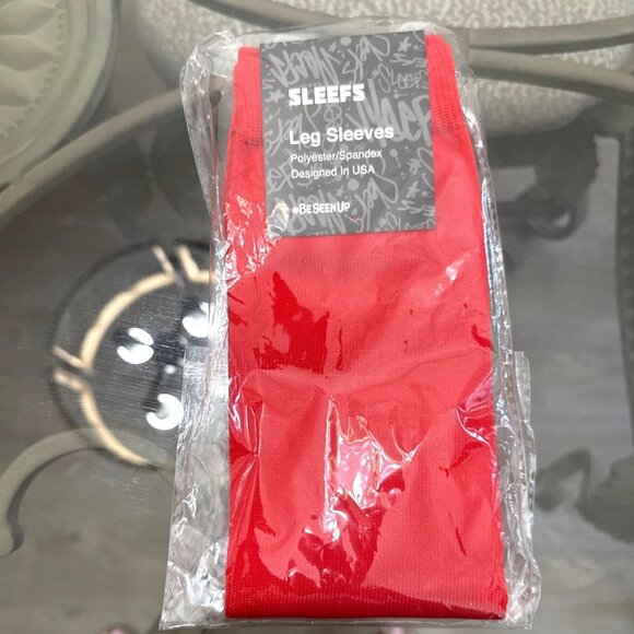 Sleeefs Red Leg Sleeves Polyester/Spandex Moisture-Wicking Thermal Regulating Fa - Picture 4 of 4